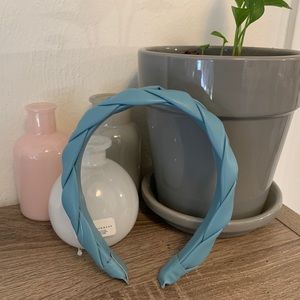 ✨Anthropologie Headband✨
